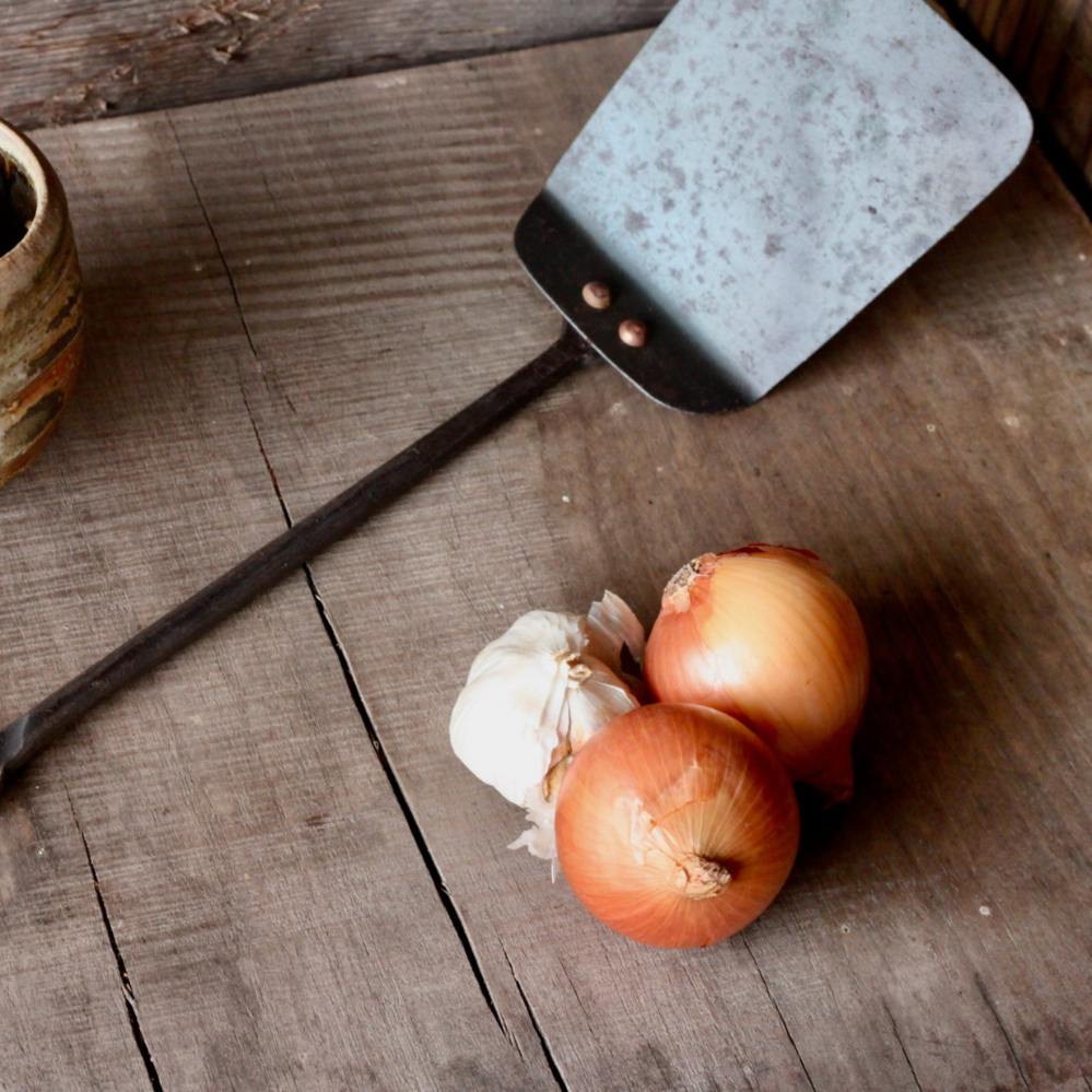 Grilling Spatula: "Grill-Marked" Handle