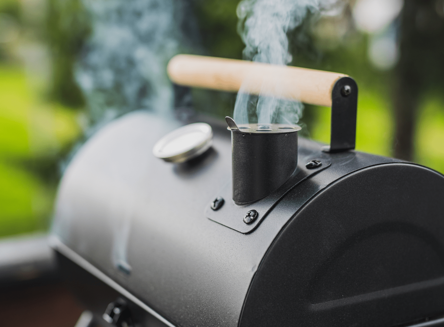 BBQ grill with smoker